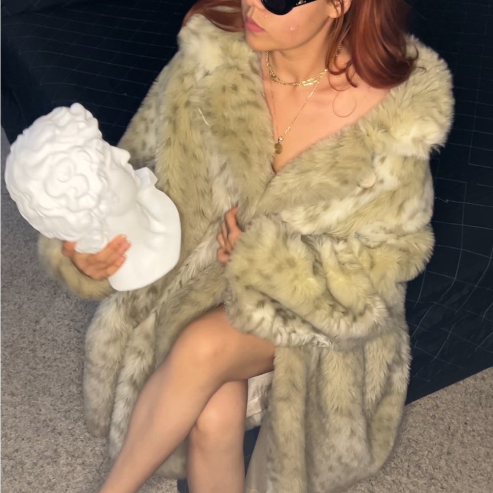 Terry Lewis Faux fur coat